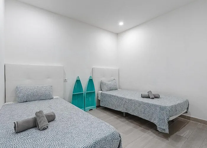 De Lujo En Mare 아데제